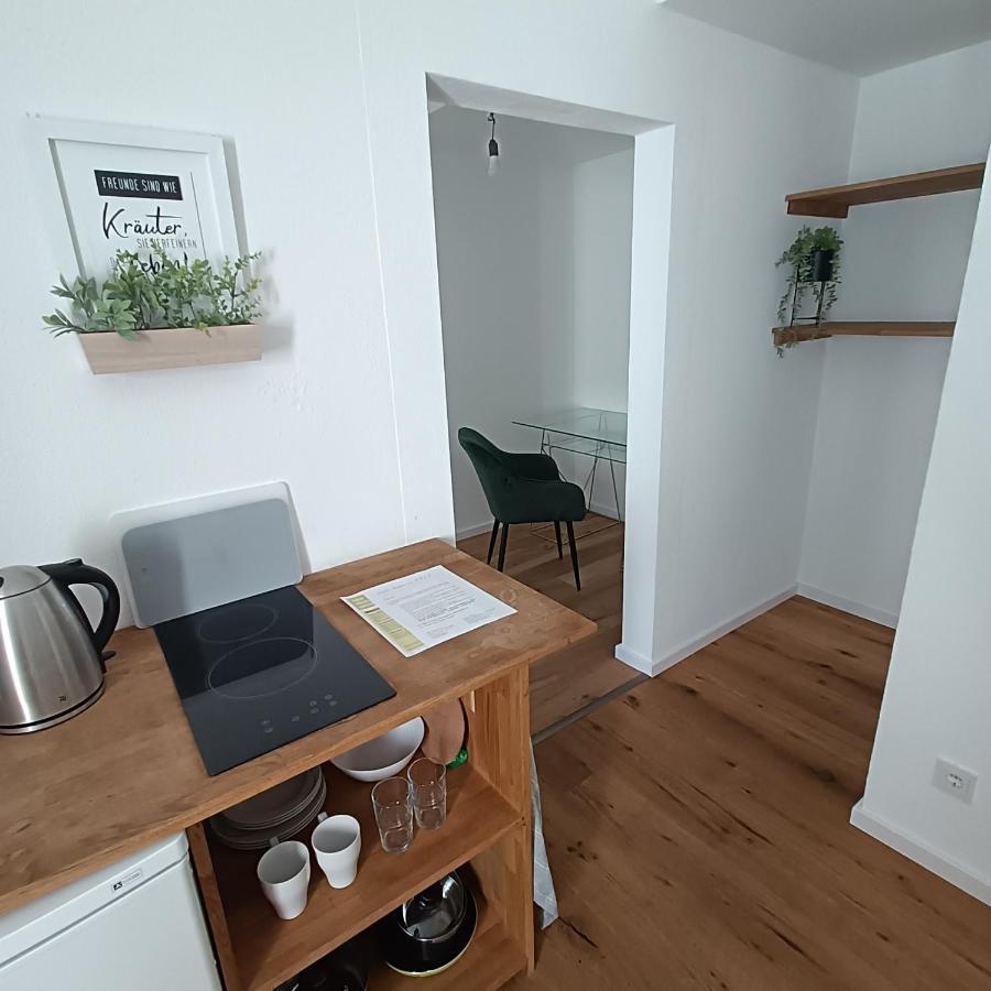 Apartments & Moeblierte Zimmer In Kahl Am Main, Kontaktloser Self Check-In, W-Lan, Schreibtisch, Duschbad, Kuechenzeile, Pkw-Plaetze Экстерьер фото