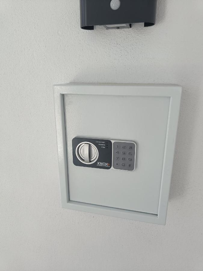Apartments & Moeblierte Zimmer In Kahl Am Main, Kontaktloser Self Check-In, W-Lan, Schreibtisch, Duschbad, Kuechenzeile, Pkw-Plaetze Экстерьер фото