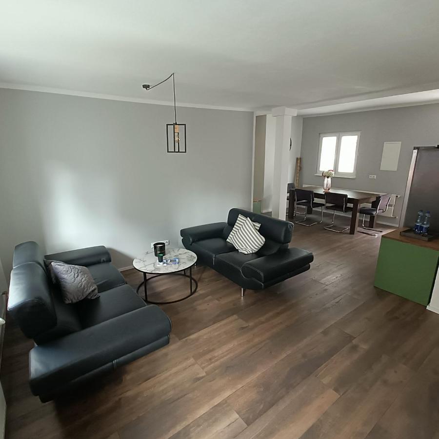 Apartments & Moeblierte Zimmer In Kahl Am Main, Kontaktloser Self Check-In, W-Lan, Schreibtisch, Duschbad, Kuechenzeile, Pkw-Plaetze Экстерьер фото