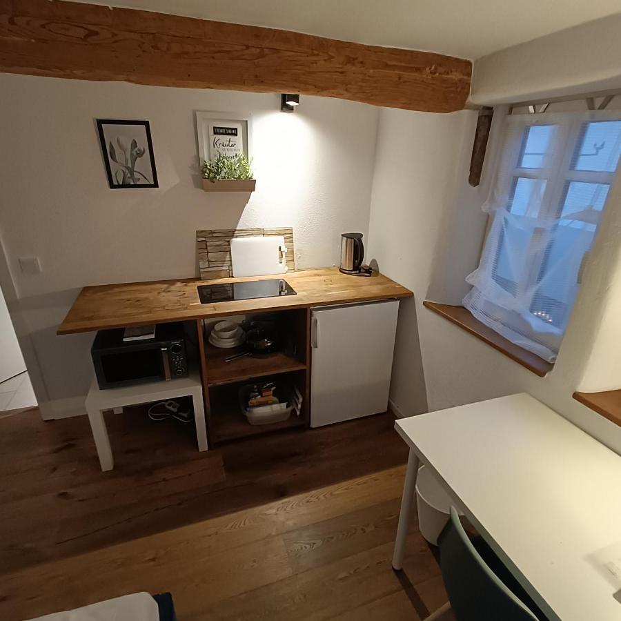 Apartments & Moeblierte Zimmer In Kahl Am Main, Kontaktloser Self Check-In, W-Lan, Schreibtisch, Duschbad, Kuechenzeile, Pkw-Plaetze Экстерьер фото