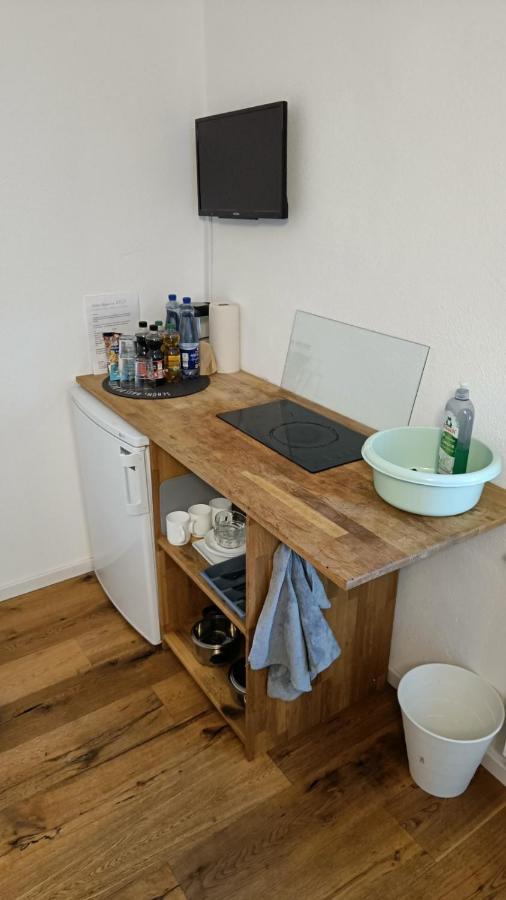 Apartments & Moeblierte Zimmer In Kahl Am Main, Kontaktloser Self Check-In, W-Lan, Schreibtisch, Duschbad, Kuechenzeile, Pkw-Plaetze Экстерьер фото